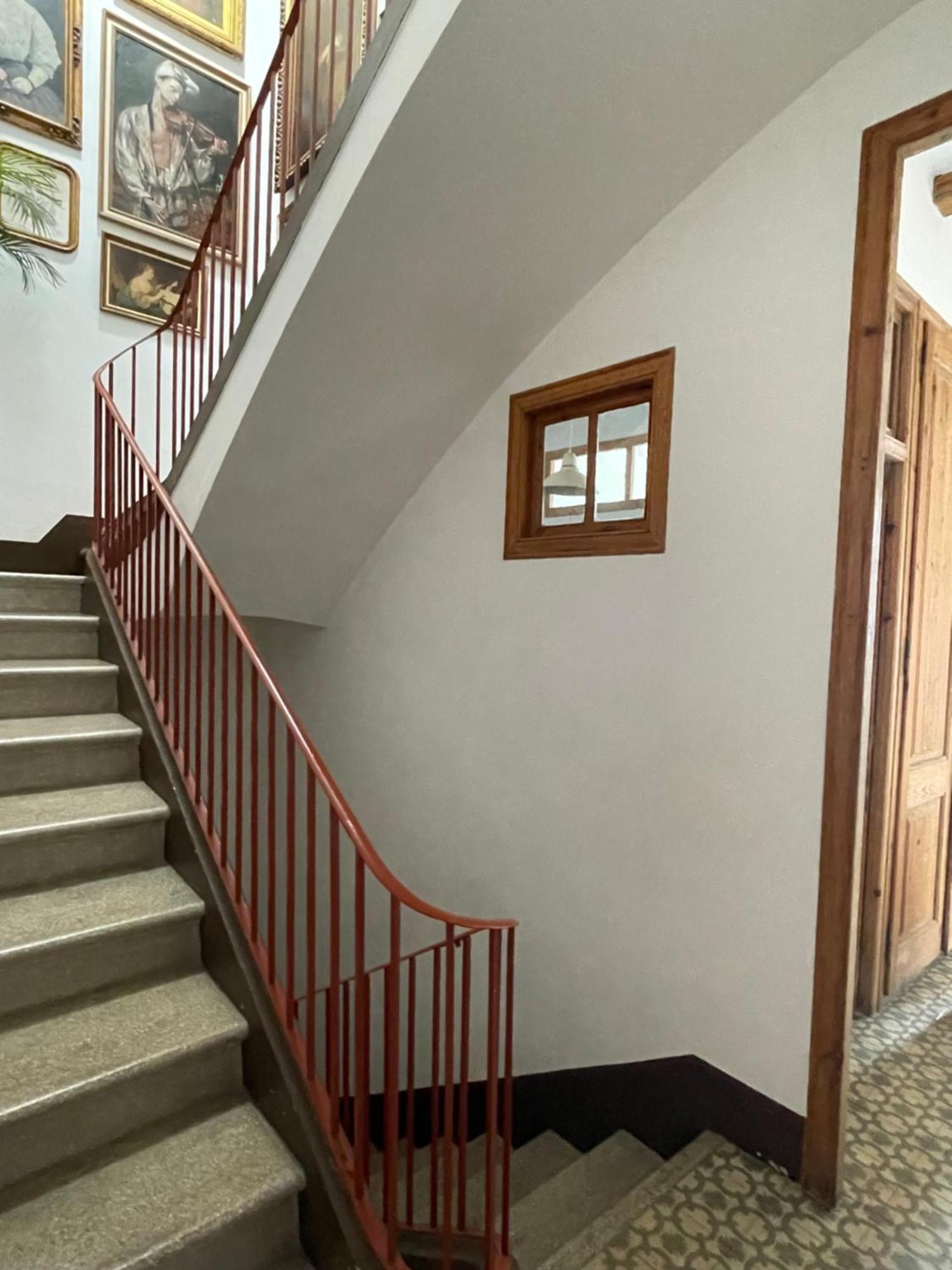 Espectacular Casa Indiana En Primera Linea De Mar Виласар-де-Мар Экстерьер фото
