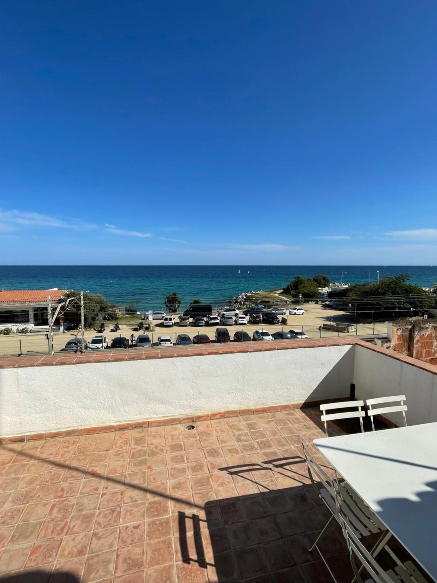 Espectacular Casa Indiana En Primera Linea De Mar Виласар-де-Мар Экстерьер фото